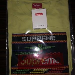 Supreme 19 Needlepoint Patch l/s shirt Pale Yellow